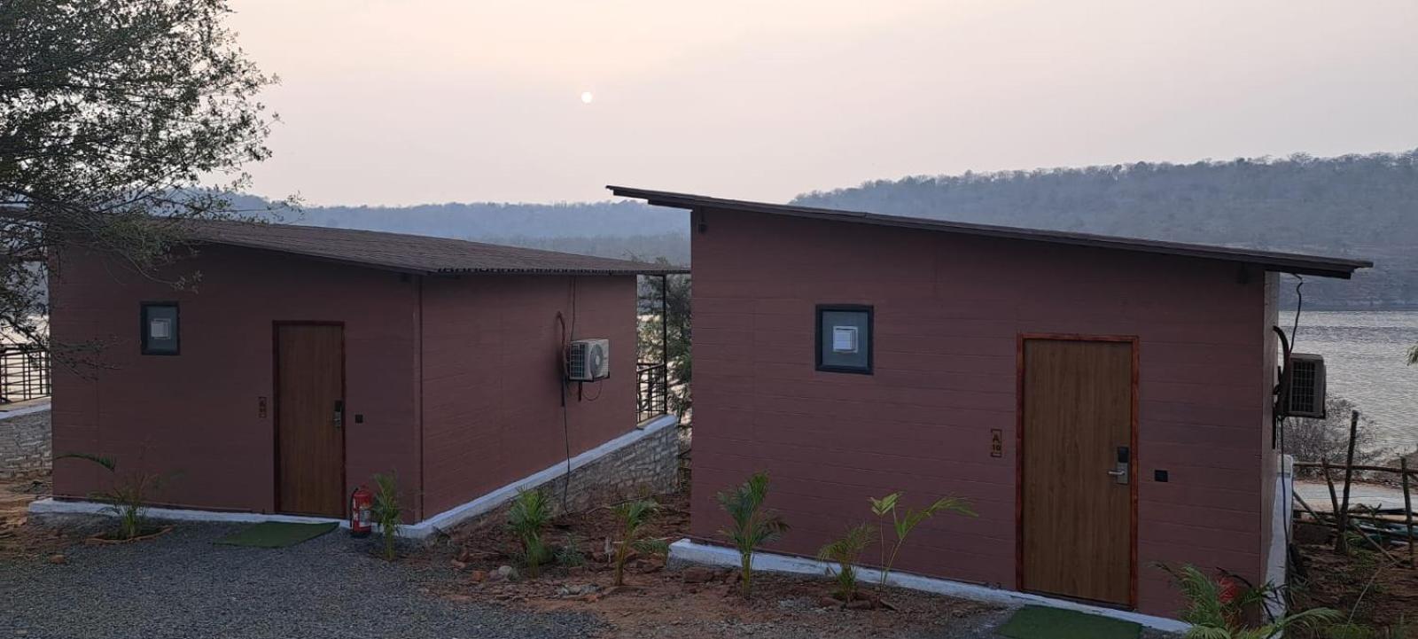 ホテル Gandhisagar Forest Retreat Gurla エクステリア 写真